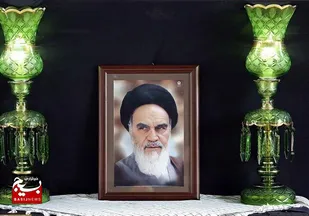 امام خمینی سبب تقویت هویت اسلامی و ملی ایرانی شد
