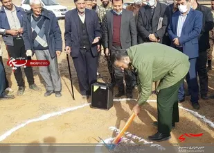 آئین کلنگ زنی پروژه های آبرسانی در شهرستان آوج به همت بسیج سازندگی استان قزوین اجرا شد