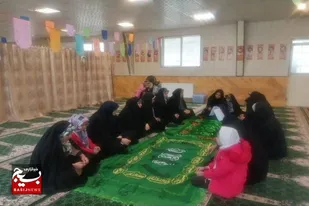 برگزاری محفل انس با قرآن و ختم پرفیض صلوات در حوزه مقاومت حضرت خدیجه(س)