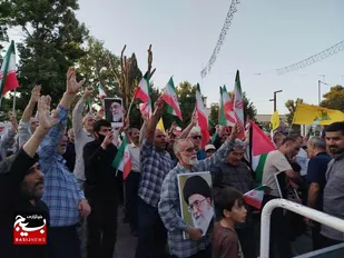 تجمع مردم قزوین در حمایت از نیروهای مسلح و عملیات بزرگ بشارت فتح