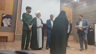 تقدیر از برگزیدگان مسابقات فرهنگی &laquo;دلنوشته به پدر و پسر&raquo; و &laquo;نامه به قائد شهید&raquo; در خراسان جنوبی