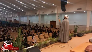 همایش &laquo;مادر و دختری&raquo; در جامعه الزهرا(س) قم برگزار شد