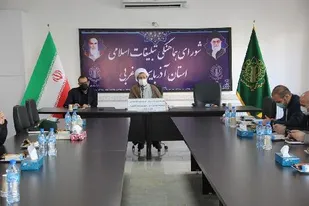 جوانان انقلابی برای امیدآفرینی در جامعه تلاش کنند