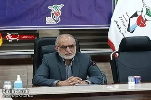 انقلاب اسلامی بر پایه خون شهدا بنا نهاده شده و پایدار است