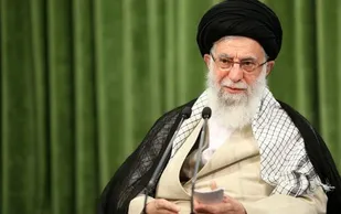 دیدار فرماندهان نیروی هوایی با رهبر انقلاب