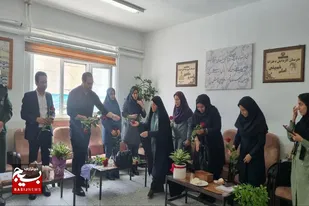 نواخته شدن زنگ سپاس در مدارس شهرستان رزن