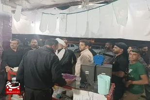 خدمات&zwnj;رسانی ۱۵ ایستگاه صلواتی به زائران اربعین در اسدآباد