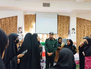 دانشجویان در جهاد خدمت رسانی به مردم سهیم باشند