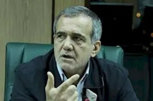 بصیرت با آگاهی و علم و در کوران مشکلات حاصل می&zwnj;شود