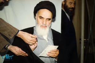 وصایای امام  امت به نمایندگان ملت/تعهد وکلای مجلس از مهمات امور است