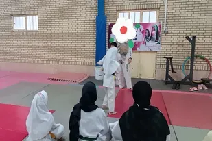 آرامش ذهن یکی از فواید مهم انجام ورزش های رزمی است