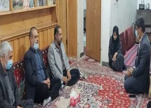 تجلیل از خانواده معظم شهید غلامشاه قائد در شهرستان دشتستان