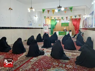امام جمعه نمین: بانوان طلبه از اثر گذارترین نیروهای انقلاب هستند