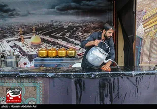 &nbsp;خدمت&zwnj;رسانی به زائران امام رضا(ع) افتخار ماست