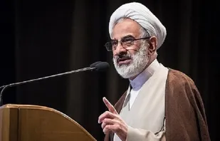نماز به ما سبک زندگی می&zwnj;دهد/نماز کانون تربیت است