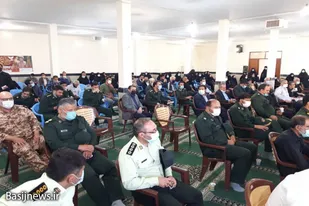 دیدار مسئولان و بسیجیان با امام جمعه تویسرکان