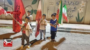 فرشتگان کوچک مقاومت در شب&zwnj;های آتشی گتوند؛ کودکان صالح شهری، فریاد &laquo;مرگ بر آمریکا&raquo; سردادند