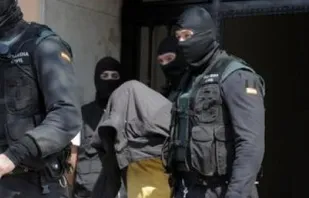 بازداشت دو همدست عوامل حمله تروریستی تهران در غرب کشور