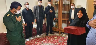 رزمندگان دفاع مقدس نماد فداکاری در جامعه هستند