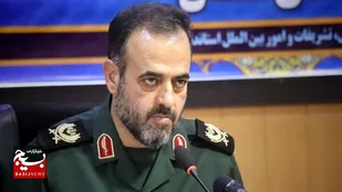 نقش خانواده در فرهنگ اسلامی و ایرانی، محوری است.