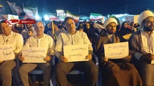 بندرلنگه؛ اوج همبستگی در اجتماع شهدای گمنام با پویش &laquo;مشت&zwnj;های گره&zwnj;کرده&raquo;