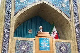 باید نسل جدید را به کتابخوانی ترغیب کرد