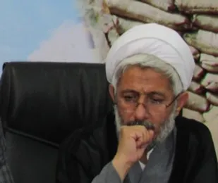 انقلاب اسلامی ثمره تلاش و ازخودگذشتگی امام (ره) و شهدای گرانقدر می باشد.