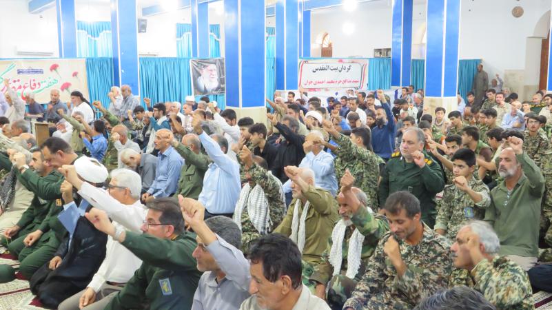 حضور پرشور بسیجیان بخش دلوار در نماز جمعه به مناسبت هفته دفاع مقدس