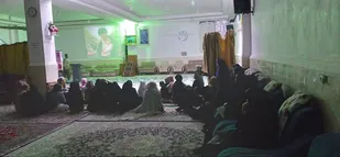 نمایش فیلمهای دفاع مقدس در مسجد حضرت ابوالفضل (ع)