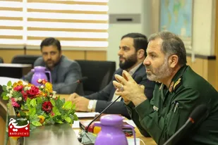 نشست تبیینی  جامعه کارگري و کارفرمایی استان مازندران با حضور فرمانده سپاه کربلا