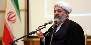 ایمان و غیرت دینی اساس کار تحقق اهداف انقلاب اسلامی است