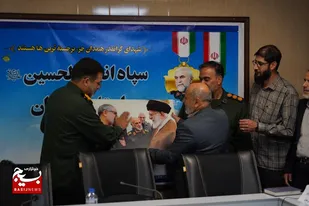 دیدار جمعی از راویان دفاع مقدس با سردار زارع کمالی