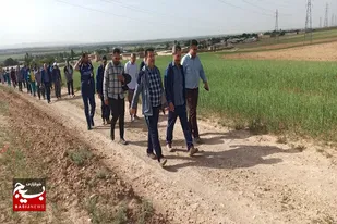 کوهپیمایی نیروهای نظامی و انتظامی و مسئولین شهرستان&zwnj;های رزن و درگزین