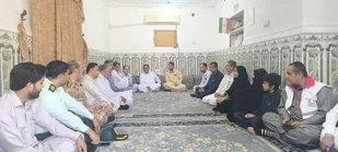 دیدار صمیمی فرماندار فنوج با خانواده شهید سهراب نصرتی در آستانه هفته دفاع مقدس