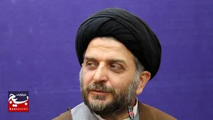 نیازهای معنوی فرزندان مورد توجه والدین باشد