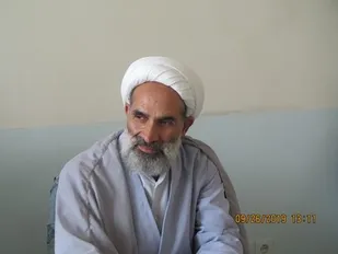 جوان انقلابی امروز باید الگوی نسل های بعدی باشد