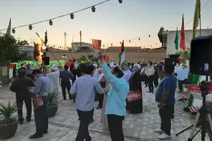 مشت های گره کرده سمنانی ها در حمایت از فلسطین