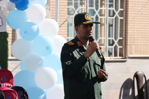 همگان وظیفه داریم مروج فرهنگ دفاع مقدس در جامعه باشیم