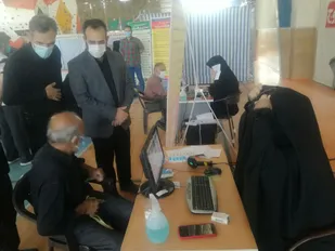 بازدید فرمانده سپاه استان سمنان از مرکز واکسیناسیون کرونا بسیج شاهرود+ تصاویر