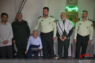 دیدار فرماندهان نظامی استان مرکزی با خانواده معظم شهید محسنی