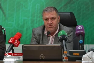 باشگاه فوتبال آلومینیوم جوان&zwnj;ترین تیم این فصل لیگ برتر؛ انتقاد از داوری بازی اخیر