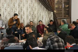 محفل شعر با حضور فرمانده ناحیه لنجان وشعرای استان درمنزل شهید باغبانی لنجان