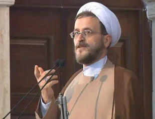 ترامپ خرچنگ بود و بایدن روباهی مکاراست / حضور در انتخابات یک تکلیف است