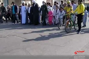 برگزاری همایش پیاده روی خانوادگی به مناسبت هفته بسیج