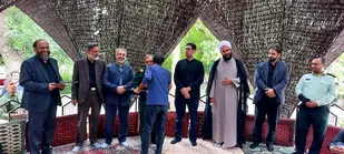 آیین تجلیل از خادمان یادواره شهدای اصناف و مشاغل ساختمانی برگزار شد