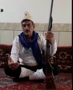 من رأی می دهم، چون یک وظیفه ی ملی است