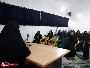 نشست &laquo;هویت زن مسلمان ایرانی&raquo; در دلفان برگزار شد