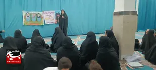 حجاب در لغت به معنای پرده پوشش و مانع است