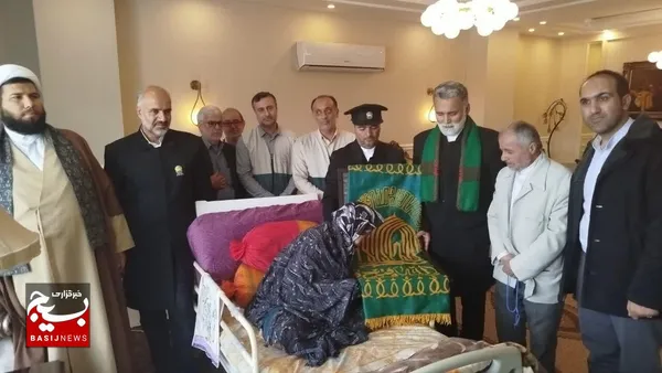 کاروان &laquo;زیرسایه خورشید &raquo;