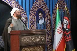 انتقاد شدید امام جمعه مهرشهر، از گره زدن همه مشکلات به تحریم/ هشدار نسبت به بحران جمعیت و سیاست&zwnj;های دوگانه غرب